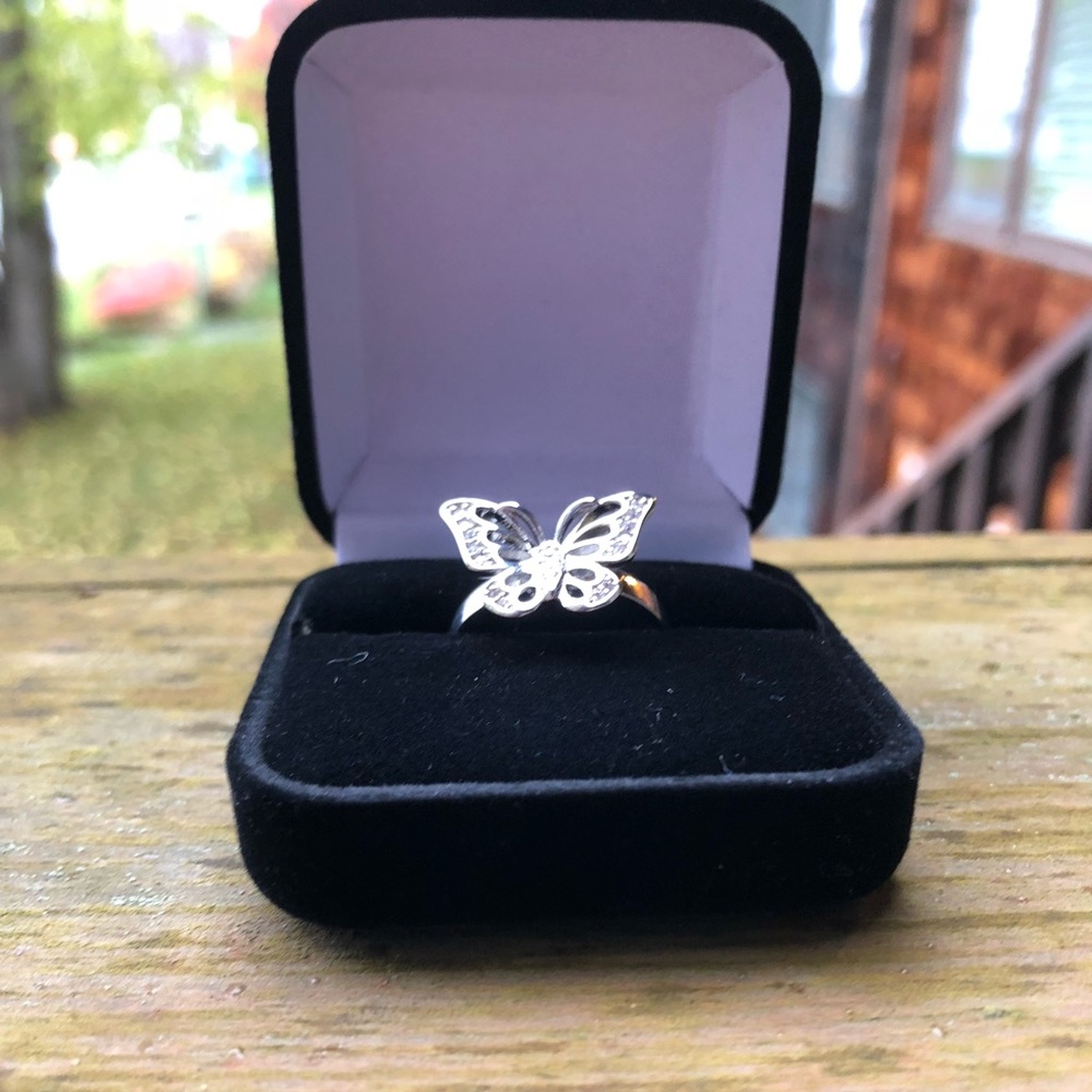 🌟SIZE 9 LEFT🌟STERLING SILVER GEMED UP BUTTERFLY - Picture 3 of 8